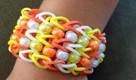 candy corn halloween rainbow loom bracelet with beads